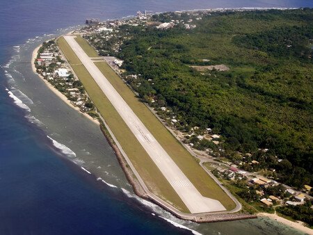 Nauru Vista Aerea Del Aeropuerto 1